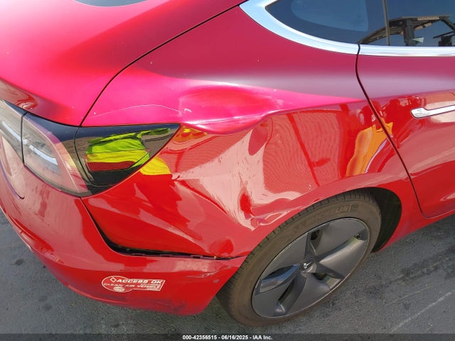 2018 TESLA MODEL 3 5YJ3E1EA5JF039997 Photo 5