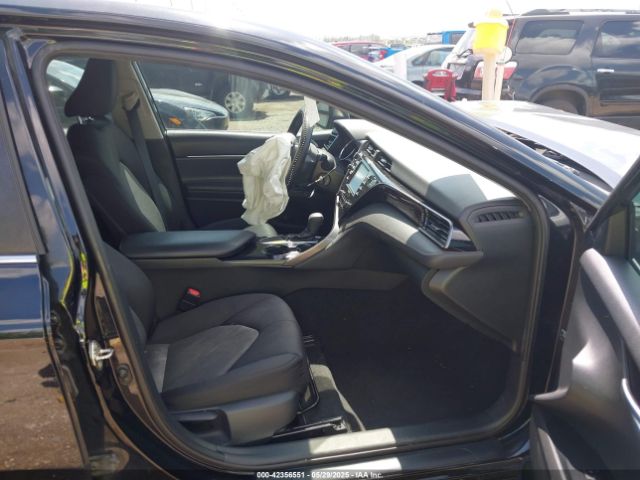 2019 TOYOTA CAMRY 4T1B11HK3KU781024 Photo 4