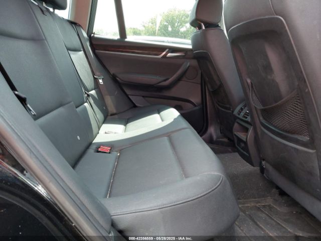 2017 BMW X3 5UXWX9C5XH0T15416 Photo 7