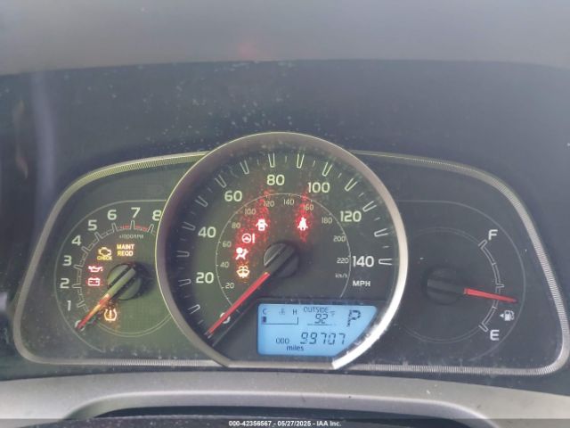 2T3ZFREV2FW167155 Toyota RAV4 LE