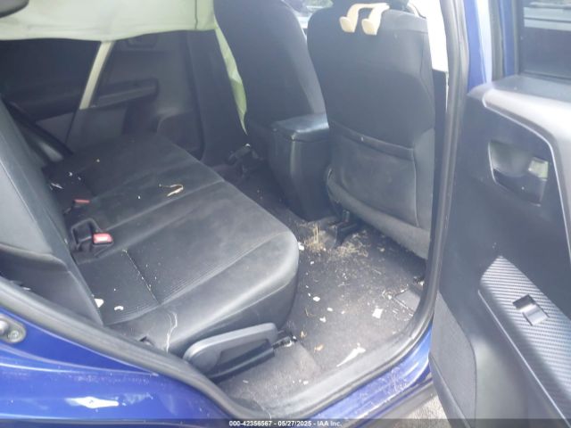 2T3ZFREV2FW167155 Toyota RAV4 LE