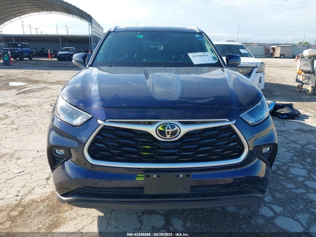 5TDGZRAH2NS111022 Toyota 2gr-fks