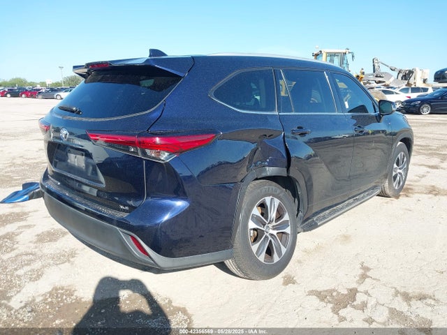 5TDGZRAH2NS111022 Toyota 2gr-fks