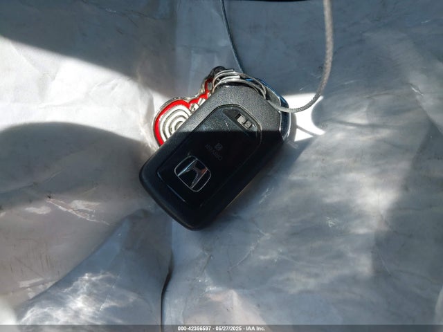 2HKRW1H82MH421586 Honda l15be