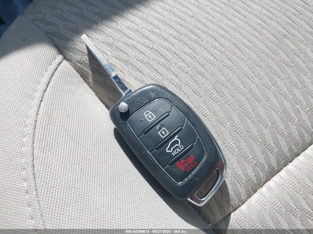 5XYZTDLB4FG281581 Hyundai Santa Fe Sport 2.4l