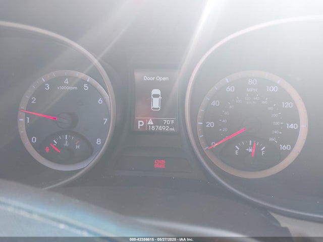 5XYZTDLB4FG281581 Hyundai Santa Fe Sport 2.4l