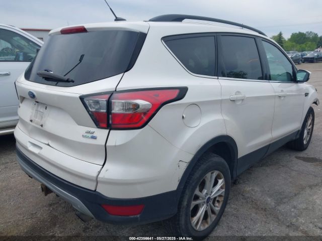 1FMCU9G99HUE31303 Ford ESCAPE SE