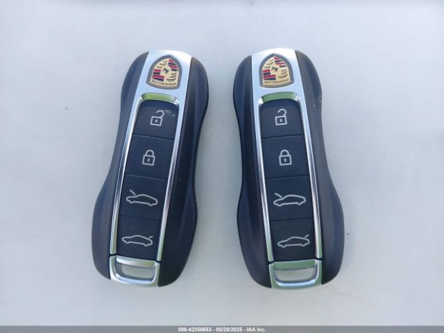 WP0AA2Y12PSA14042 Porsche Taycan