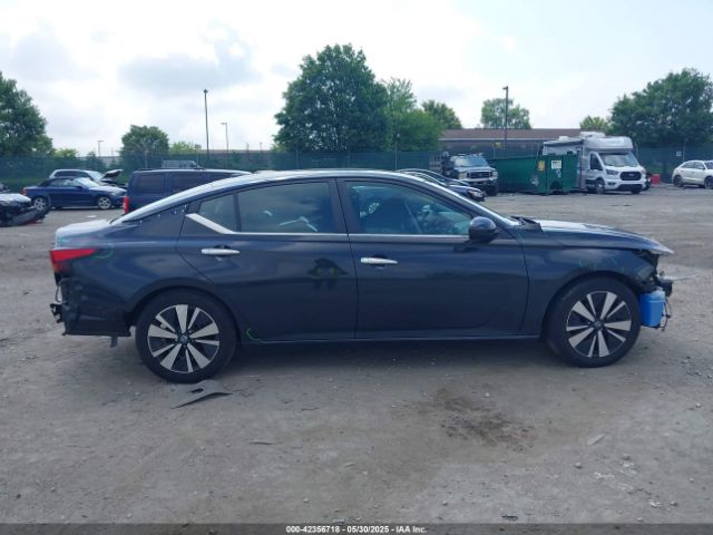1N4BL4DV0NN391535 Nissan Altima Sv Fwd