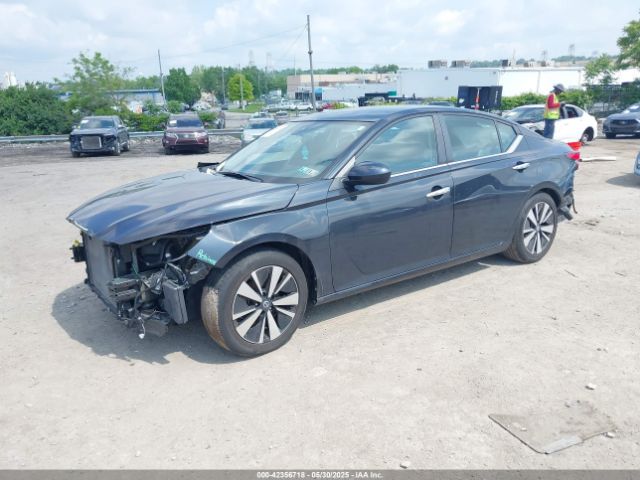 1N4BL4DV0NN391535 Nissan Altima Sv Fwd