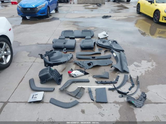JTMD6RFV5RJ062086 Toyota a25a-fxs