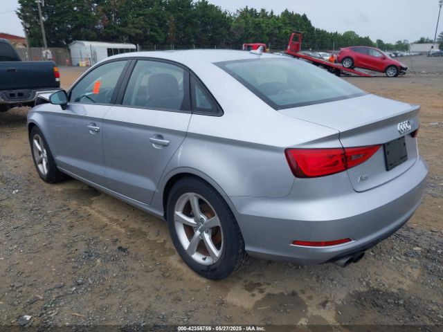 2015 AUDI A3 WAUACGFF9F1141570 Photo 2