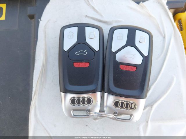 WA1VAAF72HD027809 Audi Q7 3.0t Premium