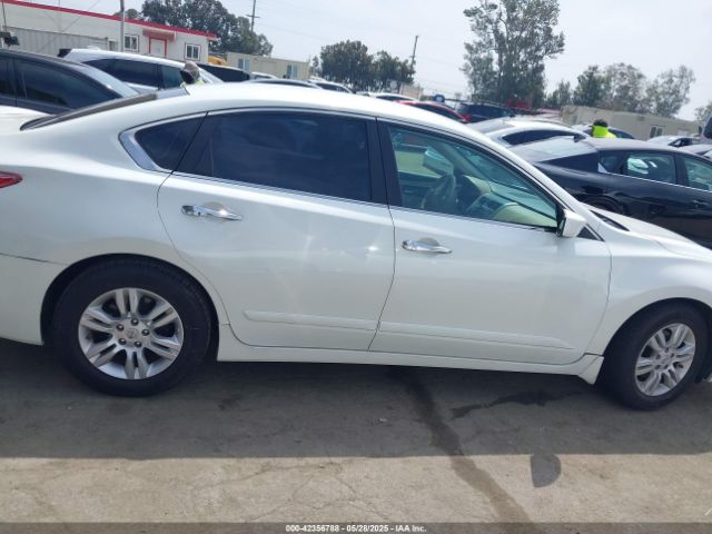 1N4AL3AP7EN384898 Nissan Altima 2.5 S