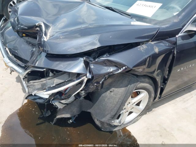 1G1ZD5ST4PF202274 Chevrolet Malibu Fwd 1lt