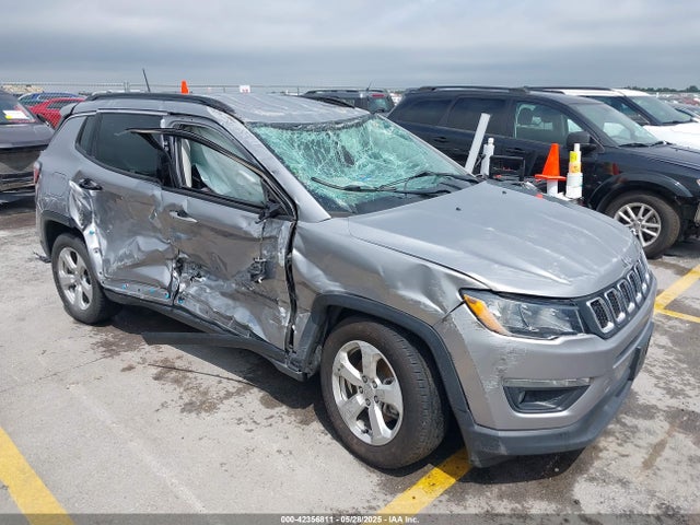 Jeep Compass 2019 3C4NJCBB1KT782429 Image 6