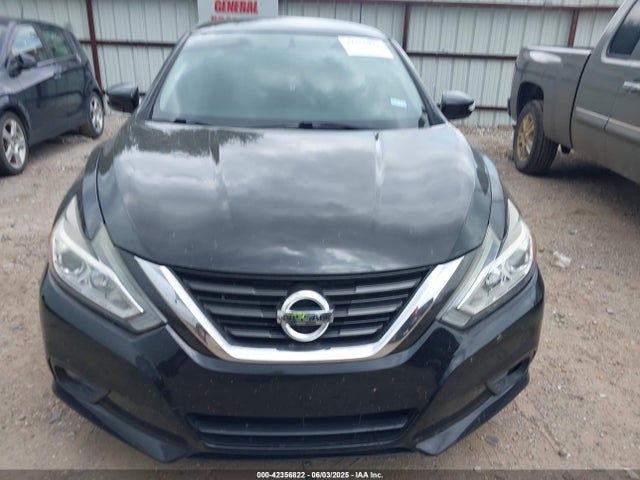 1N4AL3AP7HC194647 Nissan 2017