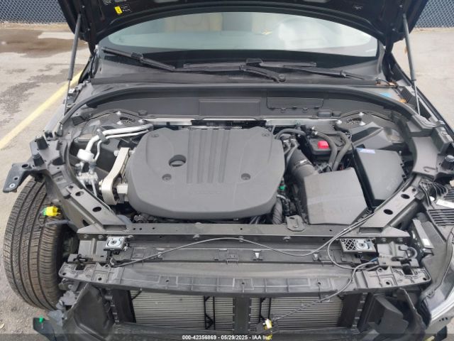 2024 VOLVO XC60 YV4L12RM0R1715246 Photo 9