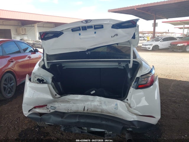3MYDLBYV4JY314859 Toyota p5v