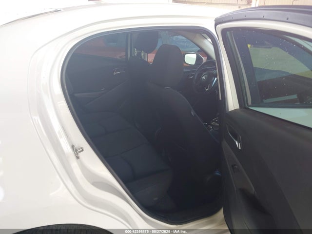 3MYDLBYV4JY314859 Toyota p5v