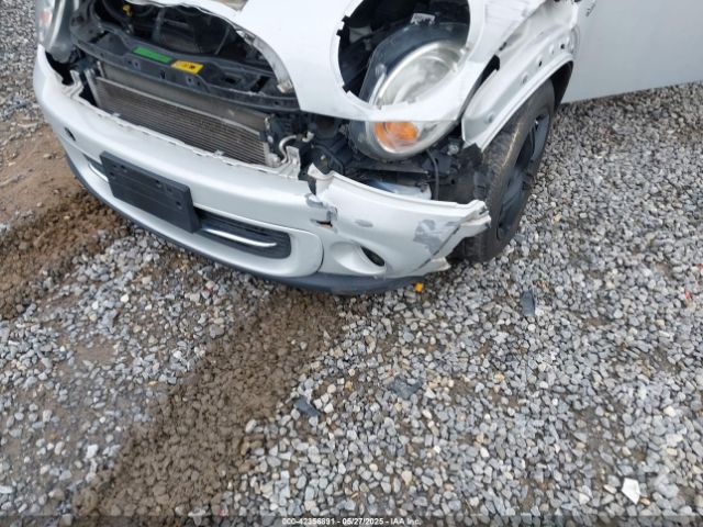 2011 MINI COOPER WMWSU3C51BT181694 Photo 5