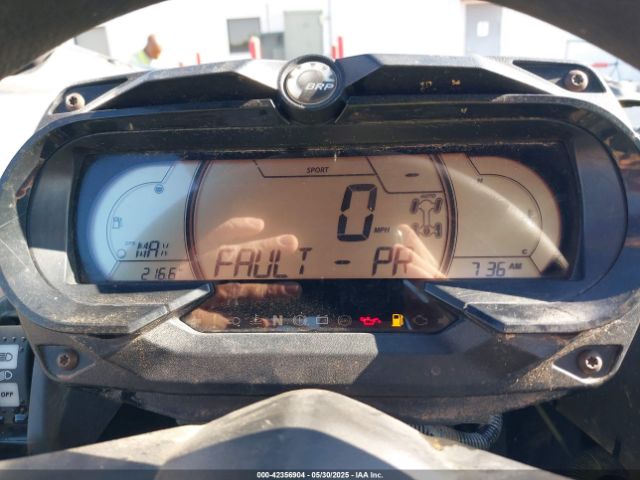 2020 CAN-AM MAVERICK X3 3JBVXAV48LK001898 Photo 6