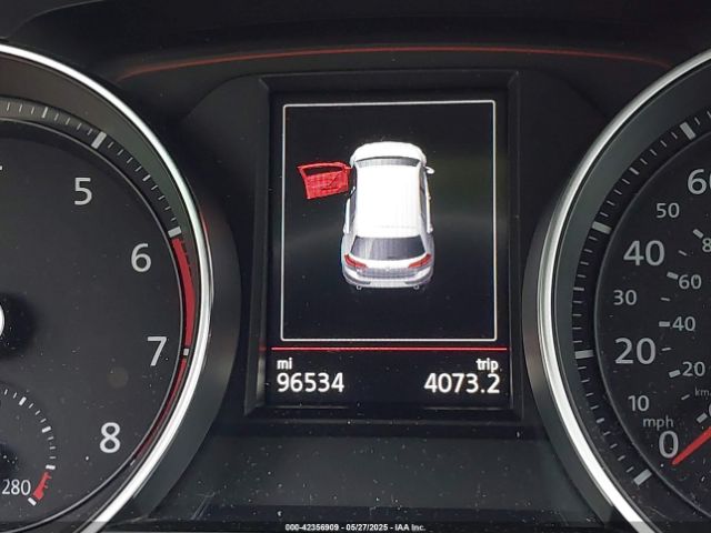 2018 VOLKSWAGEN GOLF GTI 3VW547AU0JM297030 Photo 6