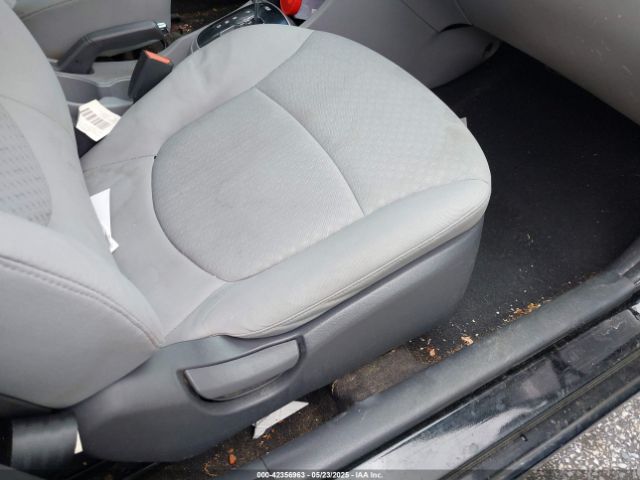 KMHCU5AE0EU148315 Hyundai ACCENT SE