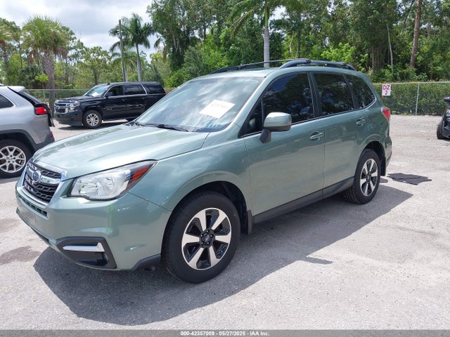 JF2SJAGC1JH597756 Subaru Forester 2.5i Premium