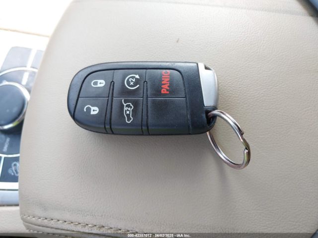 2019 JEEP GRAND CHEROKEE 1C4RJFBG8KC668891 Photo 10