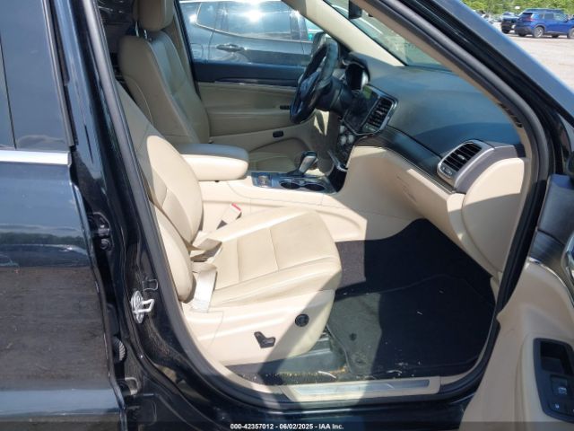 2019 JEEP GRAND CHEROKEE 1C4RJFBG8KC668891 Photo 4