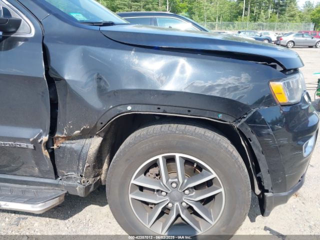2019 JEEP GRAND CHEROKEE 1C4RJFBG8KC668891 Photo 5