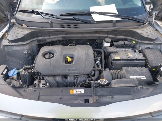 KNDJ23AU1P7876336 KIA SOUL LX