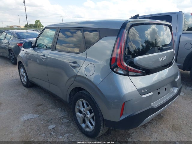KNDJ23AU1P7876336 KIA SOUL LX