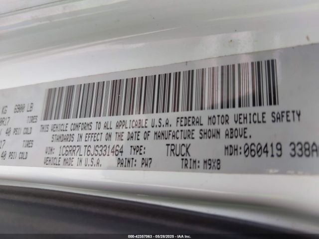 1C6RR7LT6JS331464 RAM 1500 Slt  4x4 5'7 Box