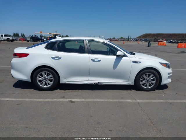 5XXGT4L30HG136559 KIA Optima Lx