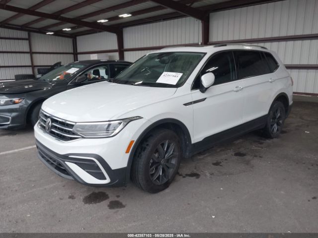 2022 VOLKSWAGEN TIGUAN 3VV3B7AX3NM169835 Photo 1