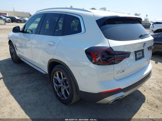 2022 BMW X3 5UX43DP02N9M15330 Photo 2