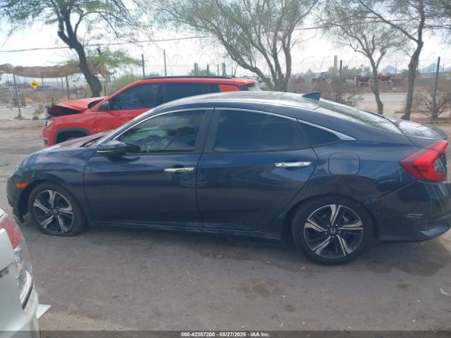 JHMFC1F96JX003957 Honda Civic Touring