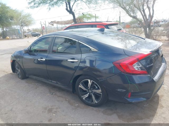JHMFC1F96JX003957 Honda Civic Touring
