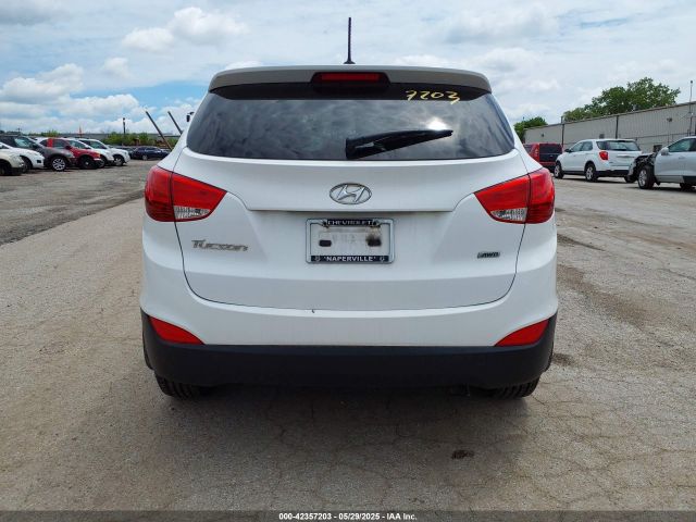 KM8JTCAF7FU953267 Hyundai TUCSON GLS
