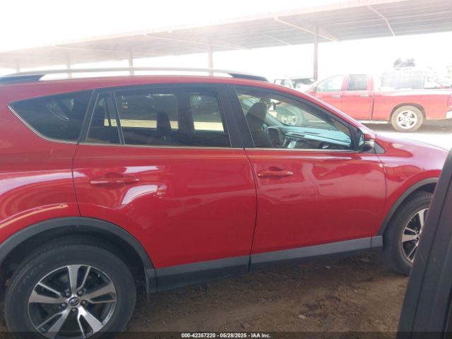 2T3WFREV8GW270441 Toyota Rav4 Xle