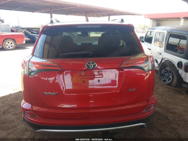 2T3WFREV8GW270441 Toyota Rav4 Xle