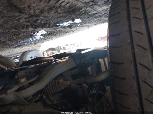 2T3WFREV8GW270441 Toyota Rav4 Xle