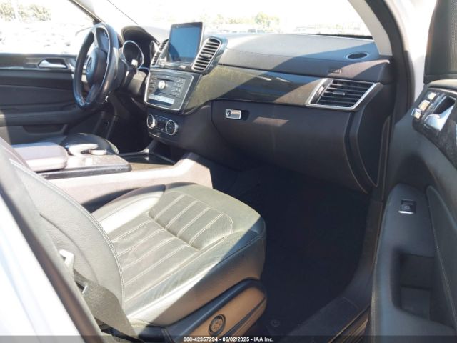 4JGDF6EE5HA804884 Mercedes-Benz m276