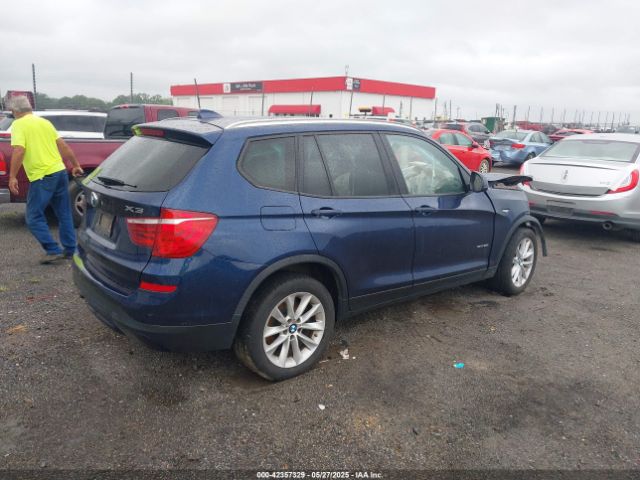 2017 BMW X3 5UXWZ7C31H0X40035 Photo 3