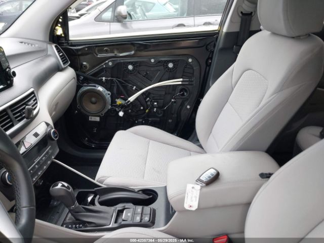 2020 HYUNDAI TUCSON KM8J3CAL2LU214762 Photo 4