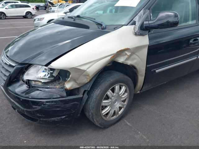 2006 CHRYSLER TOWN & COUNTRY 2A4GP54L66R694987 Photo 5