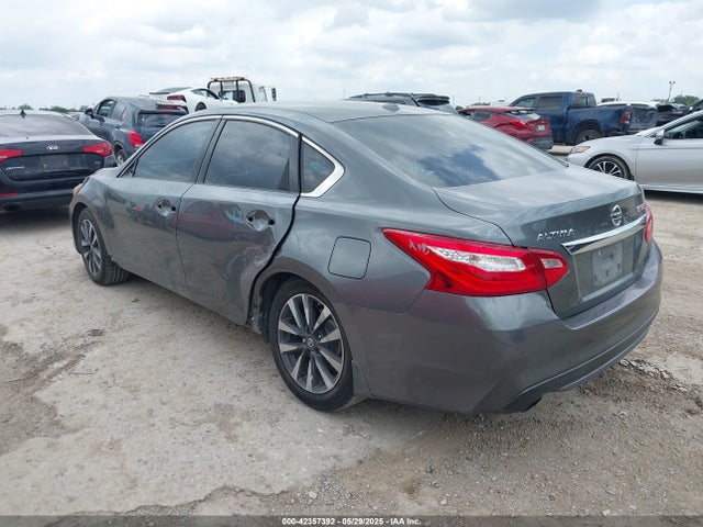 1N4AL3AP3HC156302 Nissan 2017