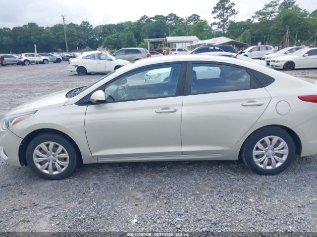 3KPC24A39JE017332 Hyundai ACCENT SE